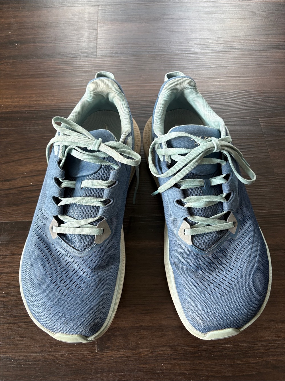 Altra FWD Via 2 Women's Blue Running Shoes - Size US 10.5 Wide